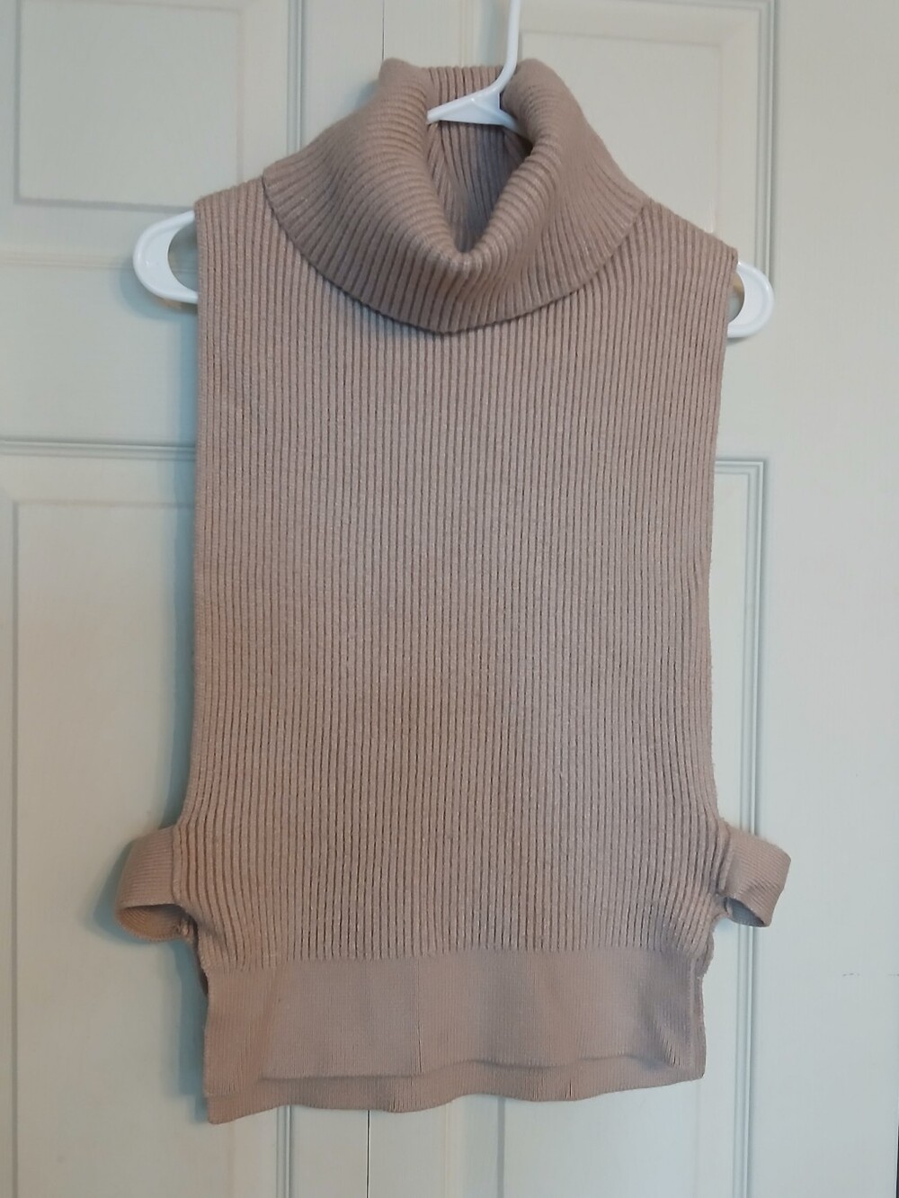 BY ANTHROPOLOGIE Open Side Turtleneck Sweater, One Size Fits All
